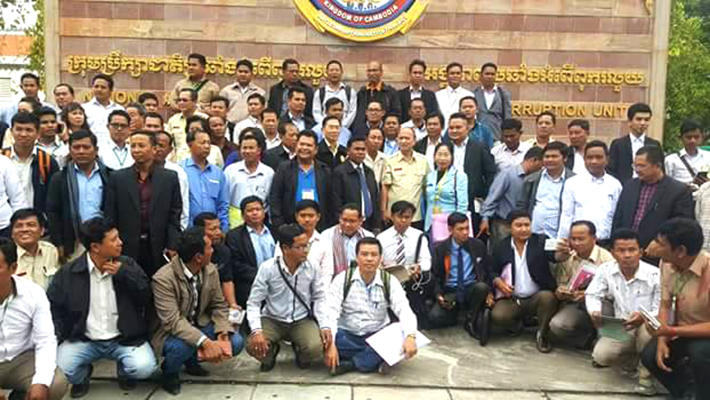 ank-news-phnompenh-27-12-17-03